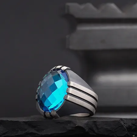 Blue Zircon Stone-set Pençe Silver Ring