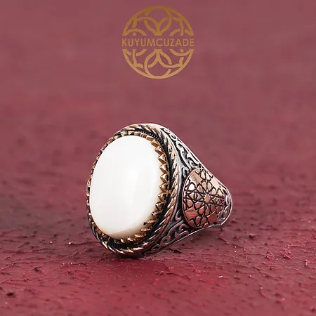 Mother-of-Pearl Stone-set Silver Ring