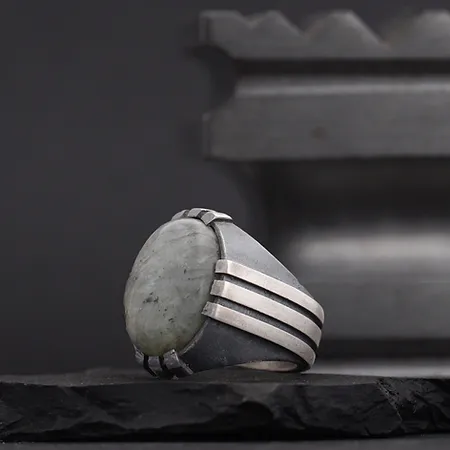 Labradorit Stone-set Pençe Silver Ring