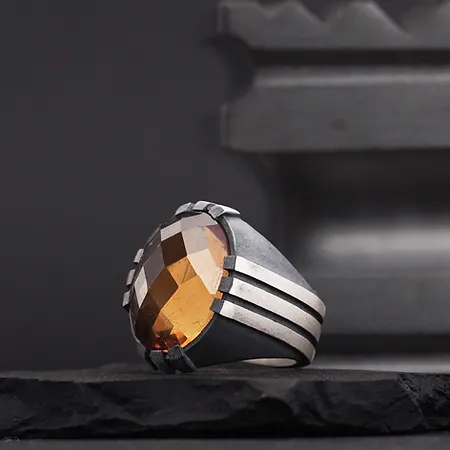 Color Changing Zultanit Stone-set Pençe Silver Ring