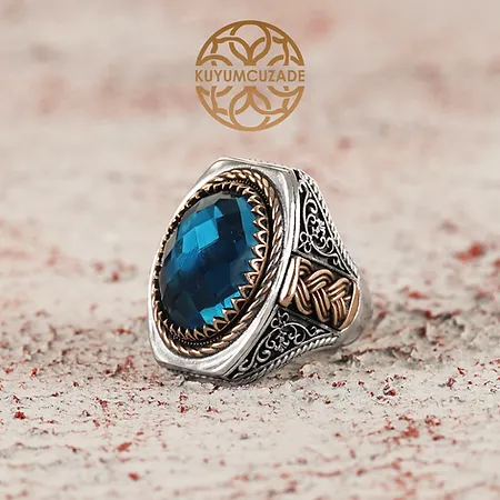 Faset Cut Blue Zircon Stone-set Silver Ring