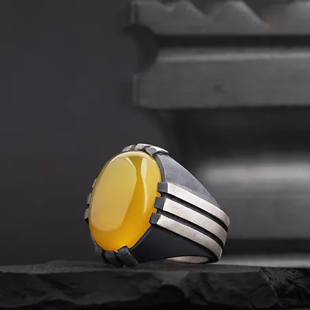 Yellow Agate Stone-set Pençe Silver Ring