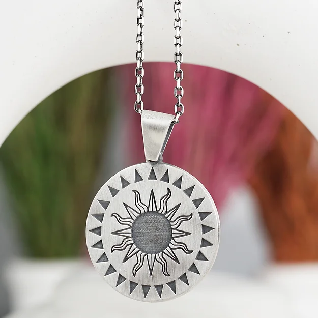 Sun Daire Design Silver Necklace