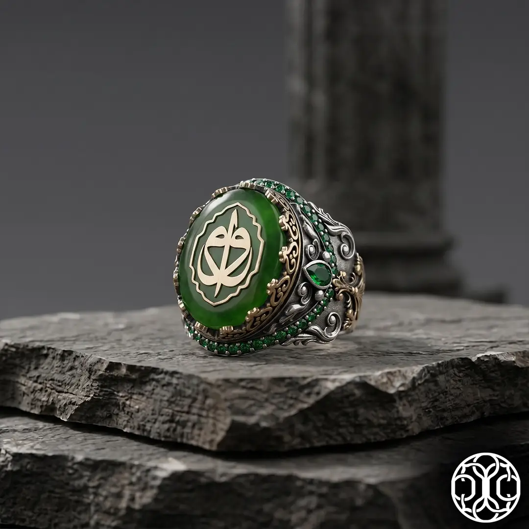 Double Vav & Alif Engraved Green Amber Silver Ring