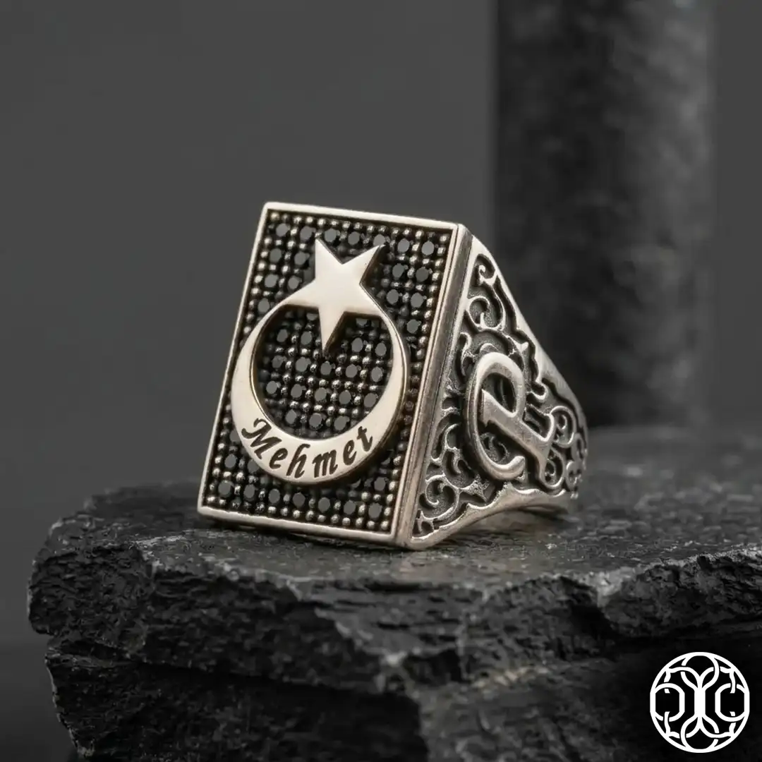 Star and Crescent Initial Ring